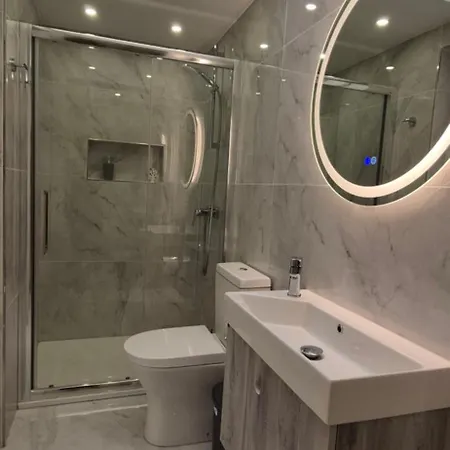 Seaside Loft Apartment *